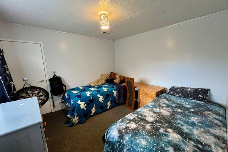 Photo of property in 7a Choice Avenue, Henderson, Auckland, 0612