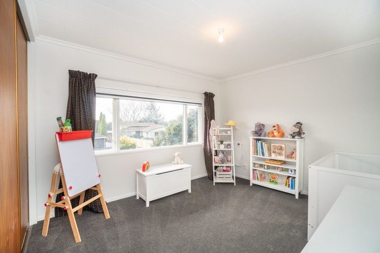 Photo of property in 31 Kentucky Way, Awapuni, Palmerston North, 4412