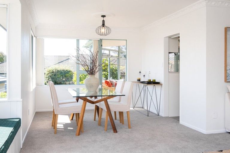 Photo of property in 3/42 Campbell Street, Havelock North, 4130