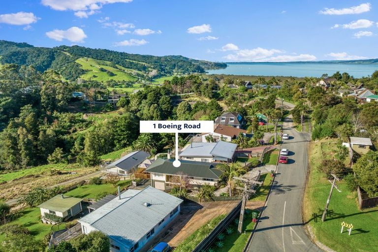 Photo of property in 1 Boeing Road, Onerahi, Whangarei, 0110