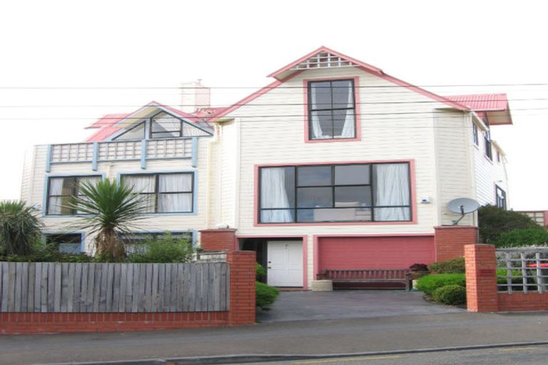 Photo of property in 8e Moturoa Street, Pipitea, Wellington, 6011