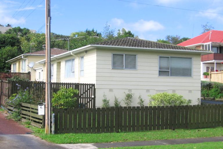 Photo of property in 2/8a Millbrook Road, Henderson, Auckland, 0612