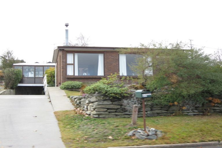 Photo of property in 20 Lake Avenue, Frankton, Queenstown, 9300