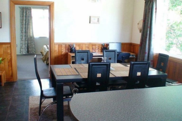 Photo of property in 176 Romilly Street, Westport, 7825