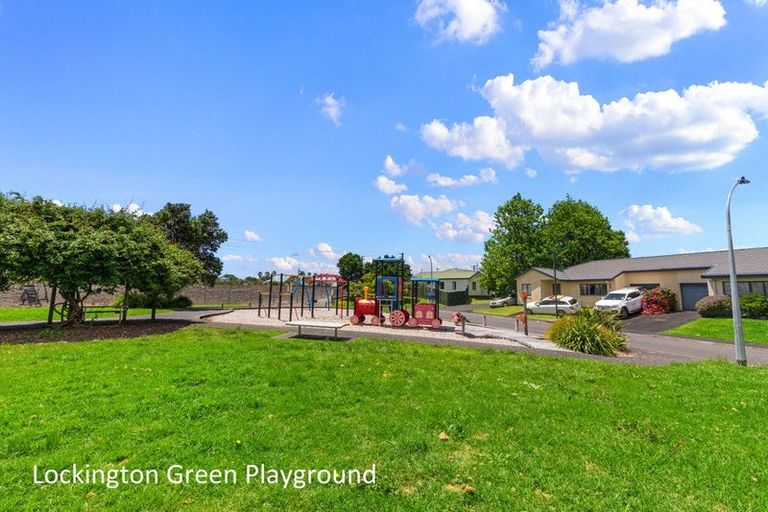 Photo of property in 1 Neta Grove, Henderson, Auckland, 0612