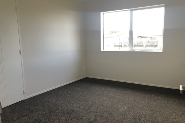 Photo of property in 11 Raymond Grace Avenue, Huapai, Kumeu, 0810