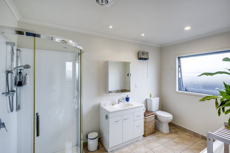 Photo of property in 4 Mcnaughton Place, Onekawa, Napier, 4110