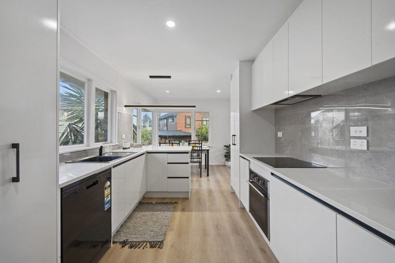 Photo of property in 25 Esperanto Road, Papatoetoe, Auckland, 2025
