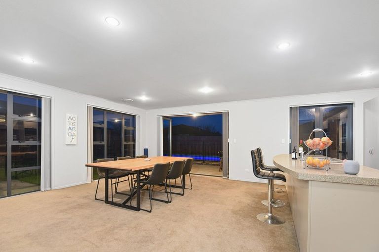 Photo of property in 42 Winchester Place, Rototuna North, Hamilton, 3210