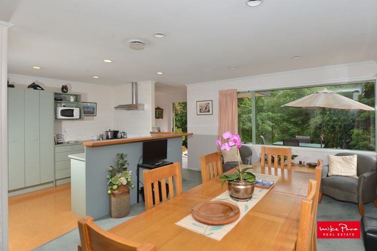 Photo of property in 13 Ngahere Drive, Horahora, Whangarei, 0110