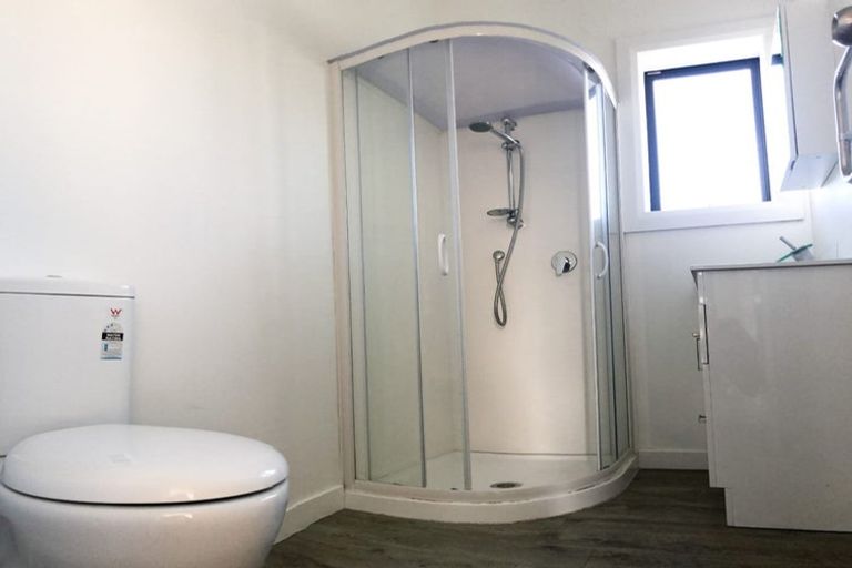 Photo of property in 8 Avon Street, Waterloo, Lower Hutt, 5011