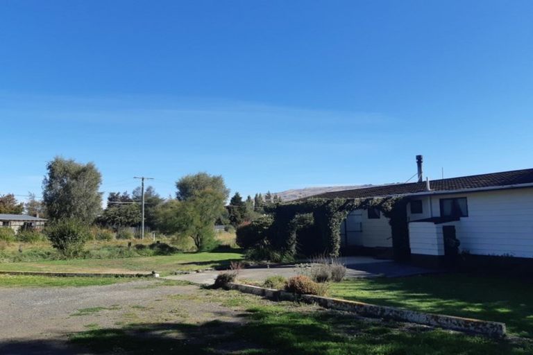 Photo of property in 11 Cardigan Street East, Middlemarch, 9597