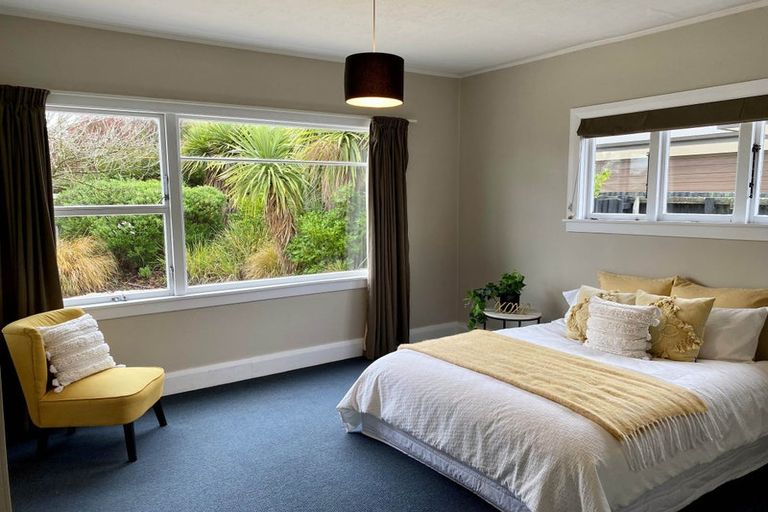 Photo of property in 135 Saint Martins Road, Saint Martins, Christchurch, 8022