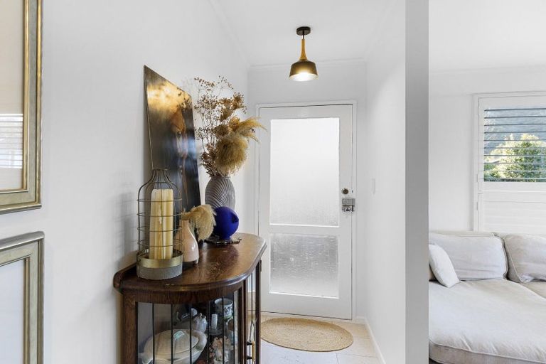 Photo of property in 59 Pasadena Crescent, Totara Park, Upper Hutt, 5018
