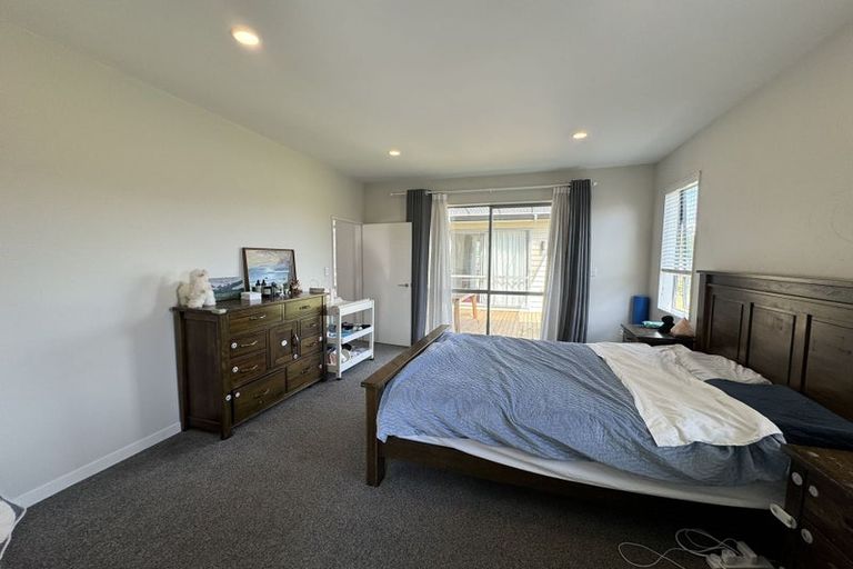 Photo of property in 10 Remana Crescent, Huapai, Kumeu, 0810