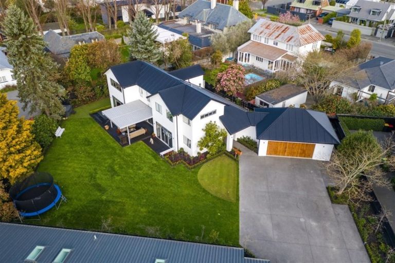 Photo of property in 40a Idris Road, Fendalton, Christchurch, 8052