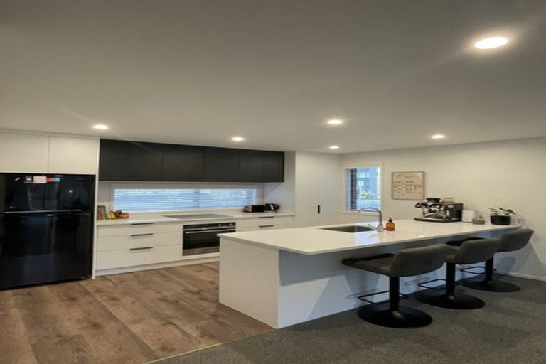 Photo of property in 76 Jacks Landing Drive, Hamilton Lake, Hamilton, 3204