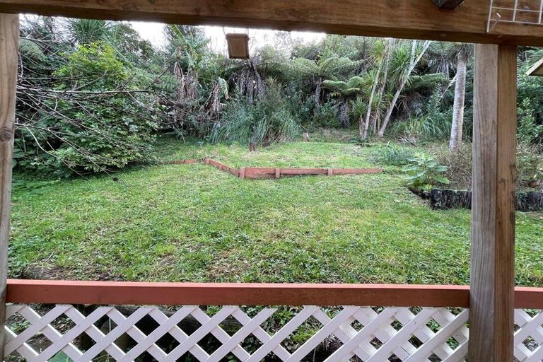 Photo of property in 2/37 Stredwick Drive, Torbay, Auckland, 0630