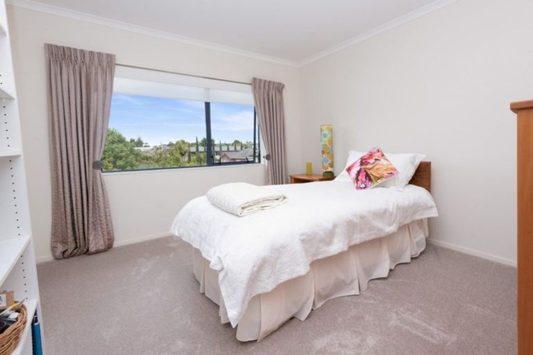 Photo of property in 19c Paparoa Road, Cockle Bay, Auckland, 2014