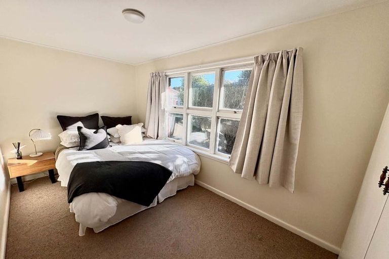 Photo of property in 33 Colman Avenue, Sockburn, Christchurch, 8042