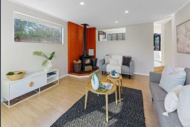 Photo of property in 179 Tutere Street, Waikanae Beach, Waikanae, 5036