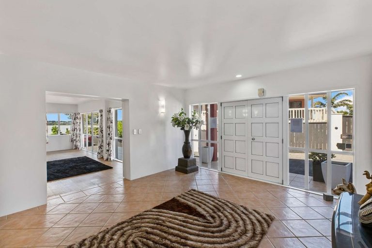 Photo of property in 8 Aztec Place, Conifer Grove, Takanini, 2112