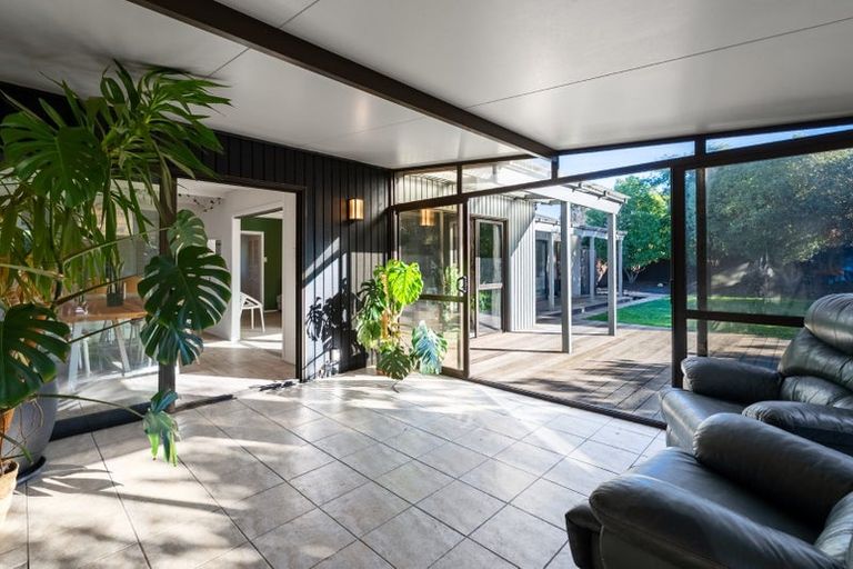 Photo of property in 19 Yellowstone Crescent, Burwood, Christchurch, 8083