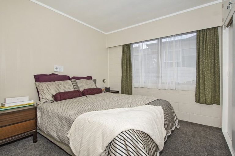 Photo of property in 24 Escalona Street, Te Kamo, Whangarei, 0112