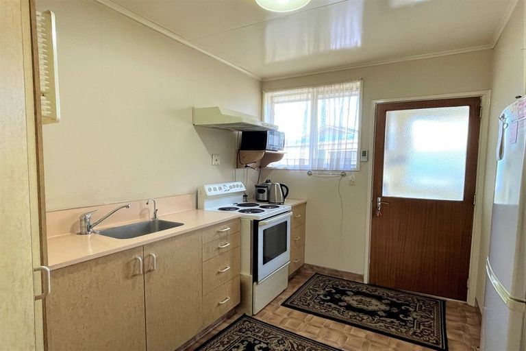 Photo of property in 159h Clyde Street, Balclutha, 9230