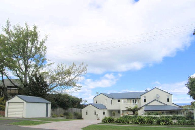 Photo of property in 11 Pataka Road, Taupo, 3330