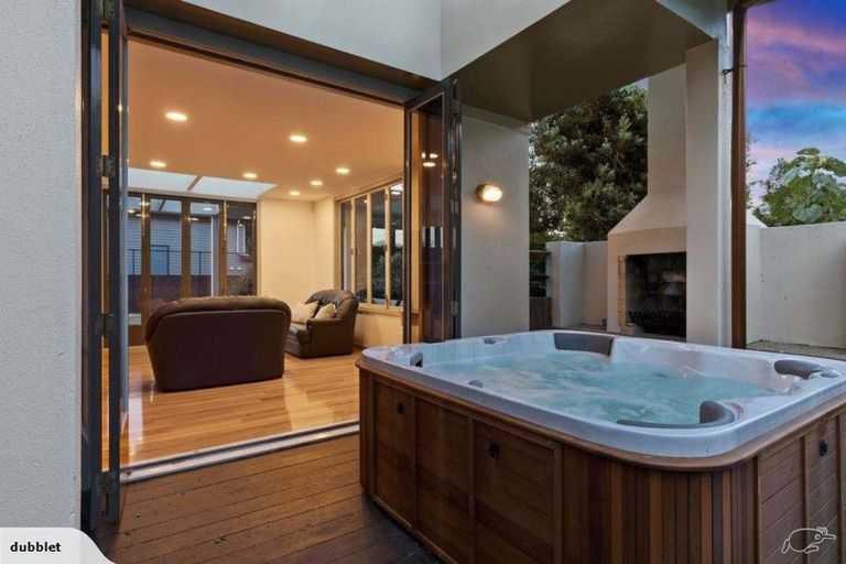 Photo of property in 5 Tawa Street, Woburn, Lower Hutt, 5010