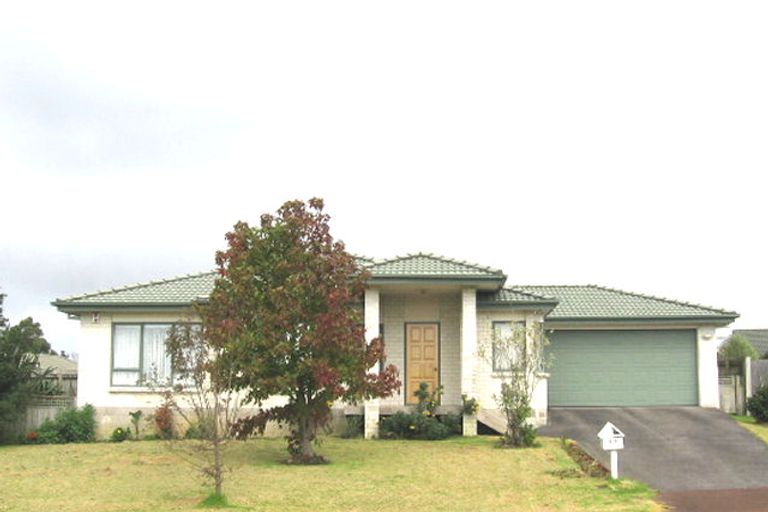 Photo of property in 25 Martin Jugum Lane, Ranui, Auckland, 0612