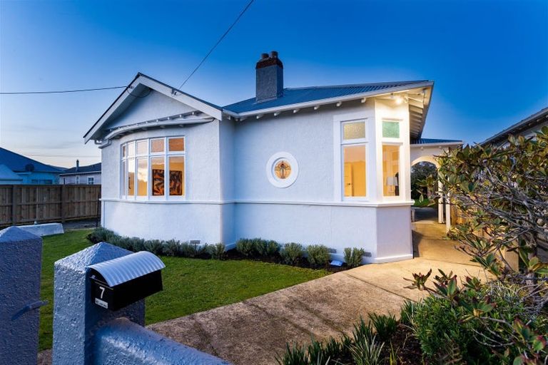 Photo of property in 7 Alma Street, Saint Kilda, Dunedin, 9012