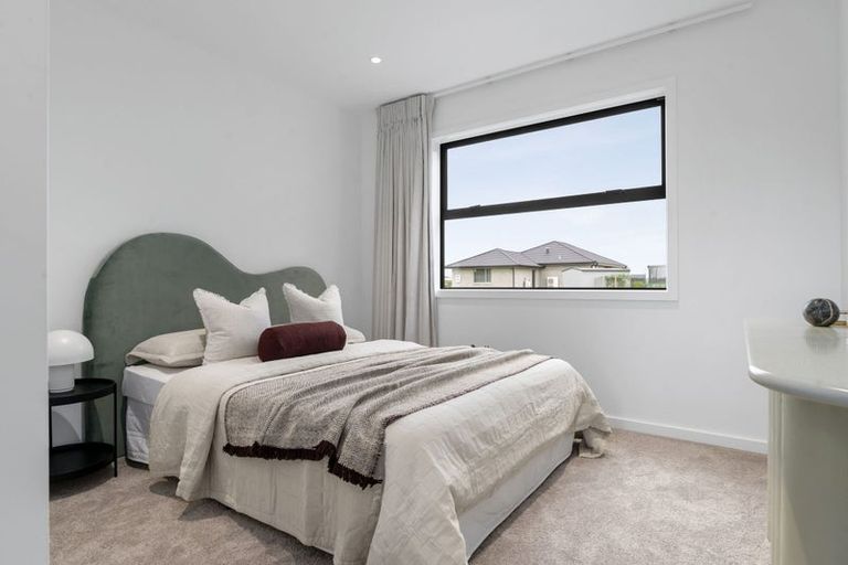 Photo of property in 59 Greenkeeper Lane, Ngahinapouri, 3882