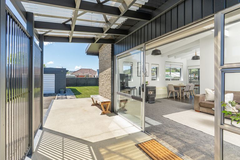 Photo of property in 47 Mcdonald Street, Mosgiel, 9024