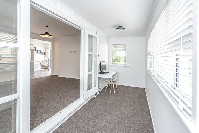 Photo of property in 27 Lewis Avenue, Aramoho, Whanganui, 4500