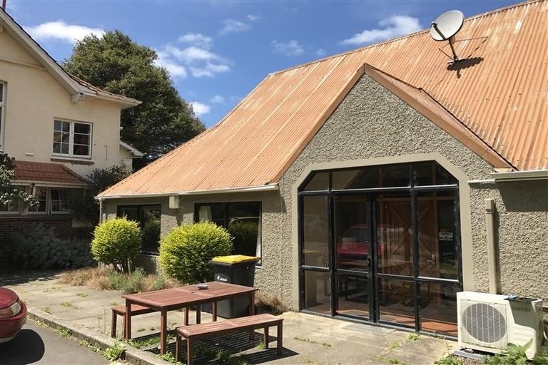 Photo of property in 21 Park Street, North Dunedin, Dunedin, 9016