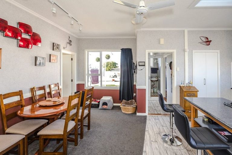 Photo of property in 13 Warwick Street, Oamaru North, Oamaru, 9400