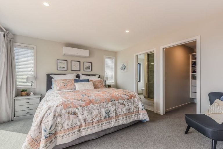 Photo of property in 18 Hill Tops Way, Stoke, Nelson, 7011