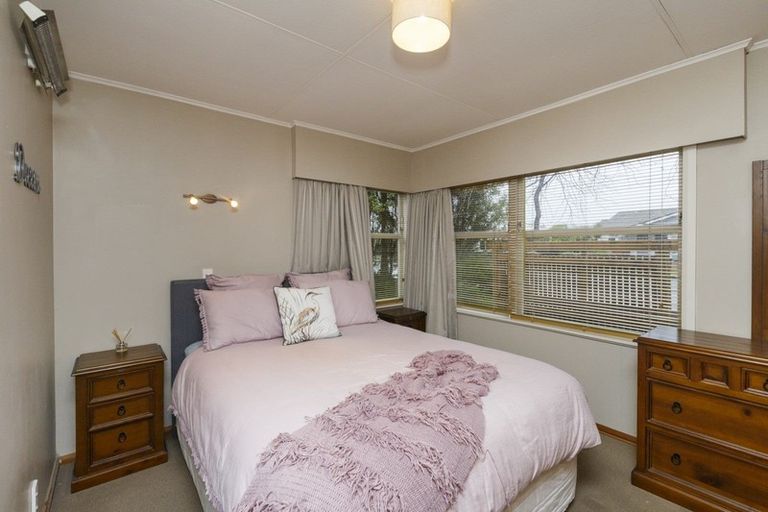 Photo of property in 1b Wood Street, Takaro, Palmerston North, 4410