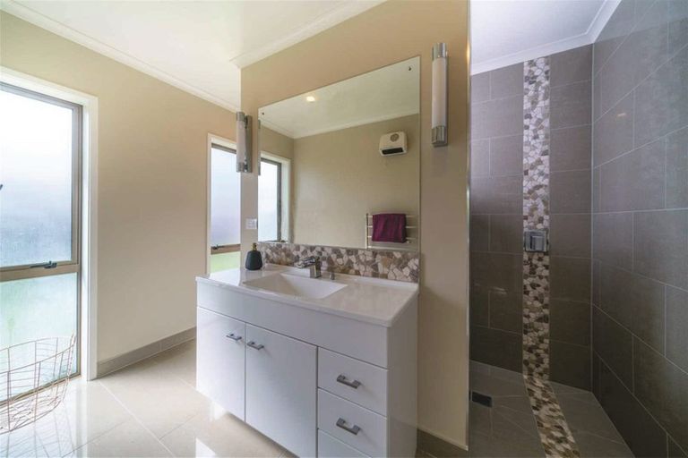 Photo of property in 4 Hakatere Road, Pegasus, 7612