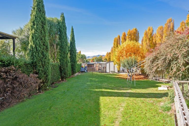 Photo of property in 7 Kinnibeg Street, Albert Town, Wanaka, 9305