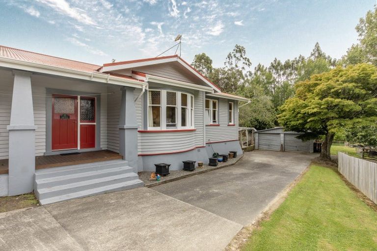 Photo of property in 1344 Ngapaeruru Road, Te Uri, Dannevirke, 4973