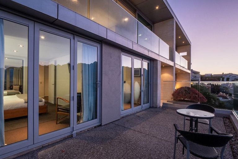 Photo of property in 74 Panorama Terrace, Queenstown, 9300