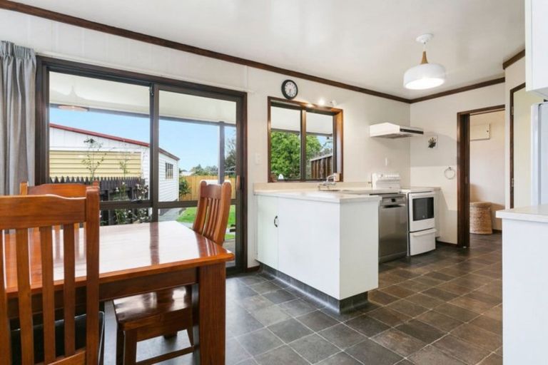 Photo of property in 6 Ruskin Place, Leamington, Cambridge, 3432