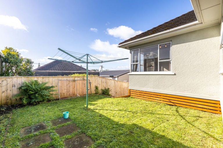 Photo of property in 63a Strange Street, Waitara, 4320