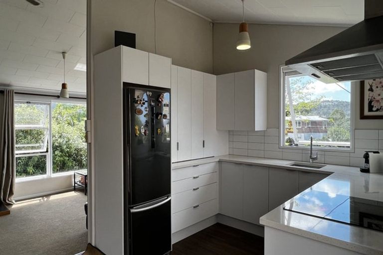 Photo of property in 16 Albert Street, Riverhead, 0820