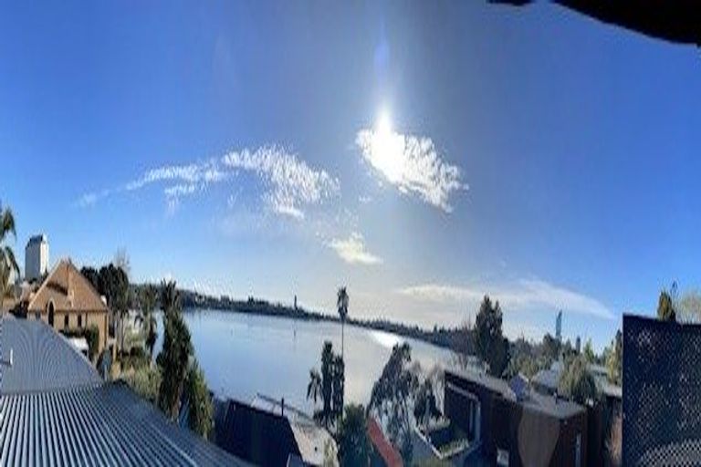 Photo of property in 1/49 Lake View Road, Takapuna, Auckland, 0622