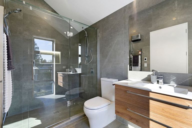 Photo of property in 43 Repton Street, Merivale, Christchurch, 8014