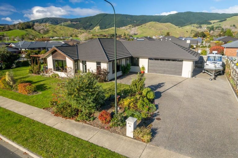 Photo of property in 36 Daelyn Drive, Richmond, 7020